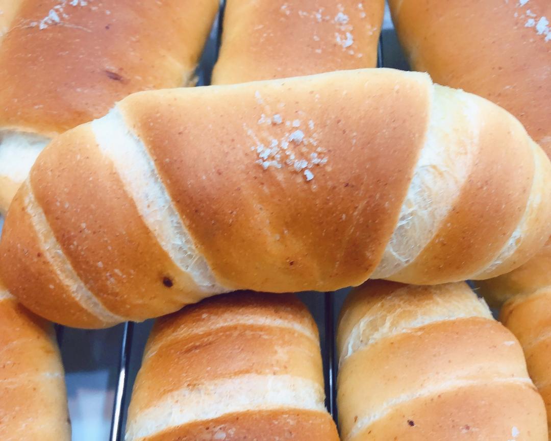 日式胚芽盐可颂的做法