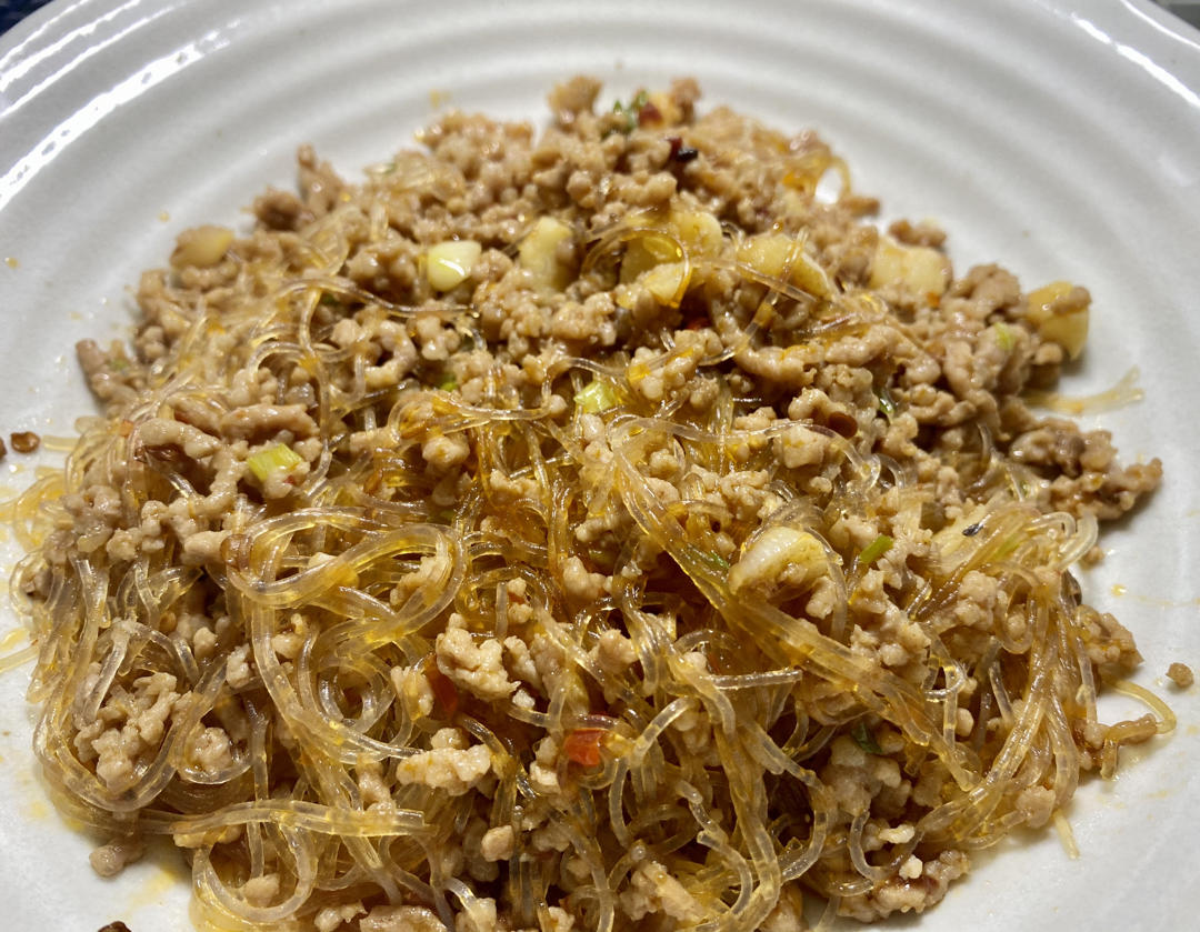 厨师长教你：“蚂蚁上树”的家常做法，非常详细的讲解