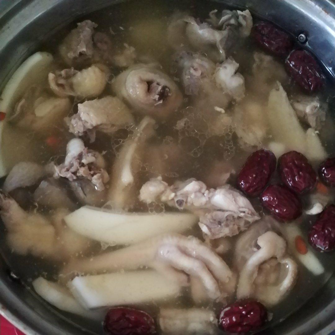超级鲜美的椰子鸡汤～