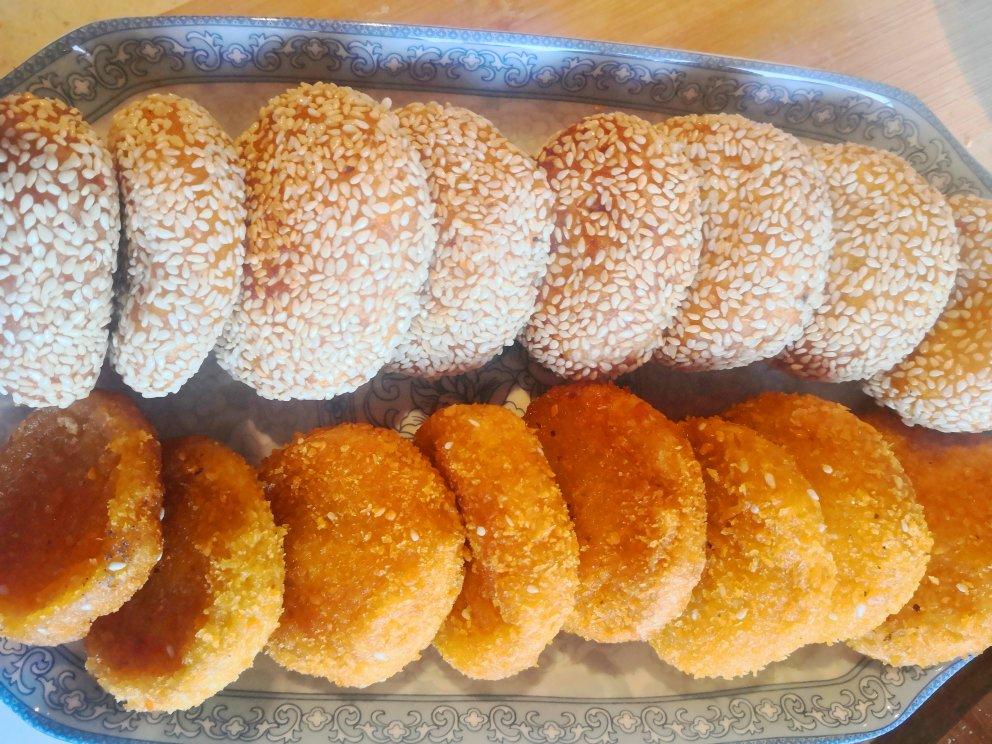 一口爆浆的南瓜饼