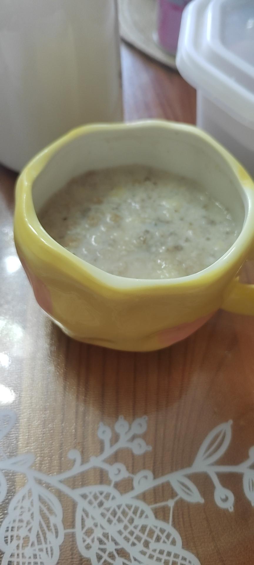 小黄人心头好：香蕉奶昔
