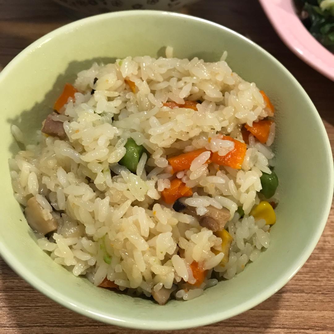 豌豆咸肉糯米饭