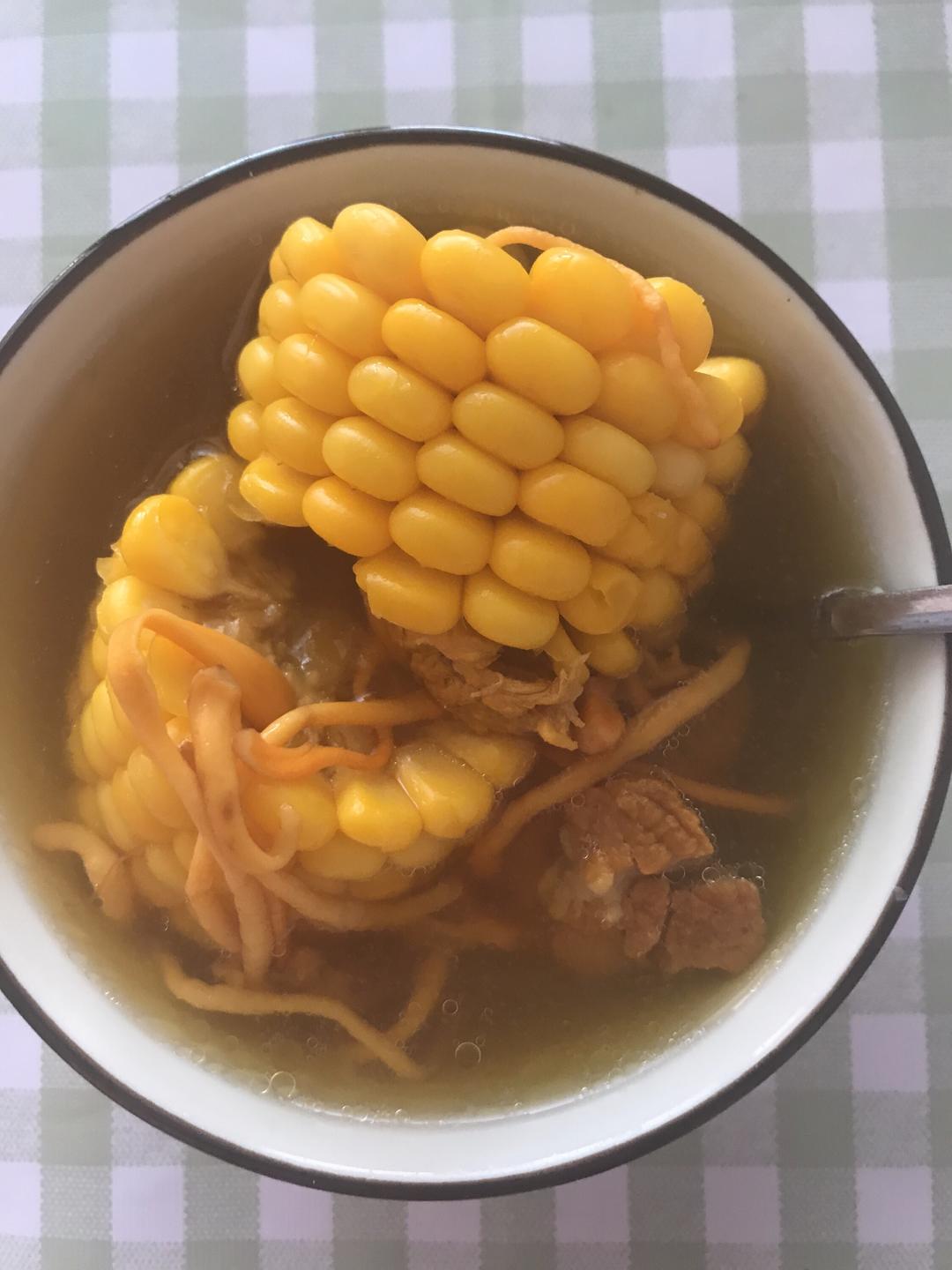 玉米虫草花龙骨养生汤