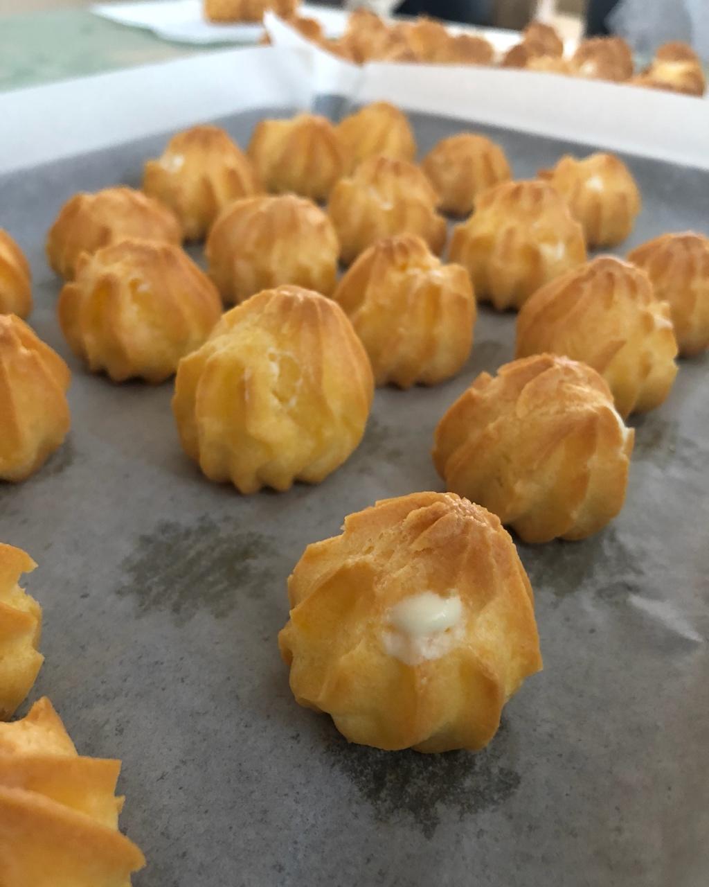 王小船-1做的奶油泡芙