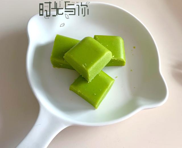 宝宝辅食：西兰花蒸糕的做法