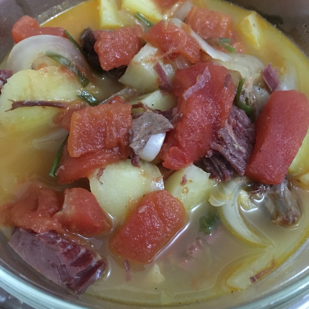 番茄牛腩(这样做牛肉不会老哦）