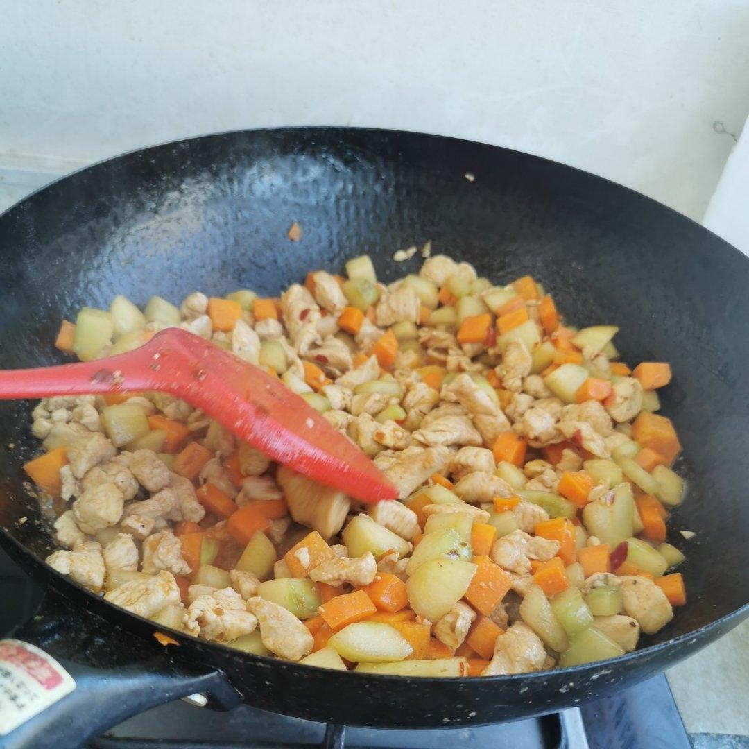 宫保鸡丁(家常版)