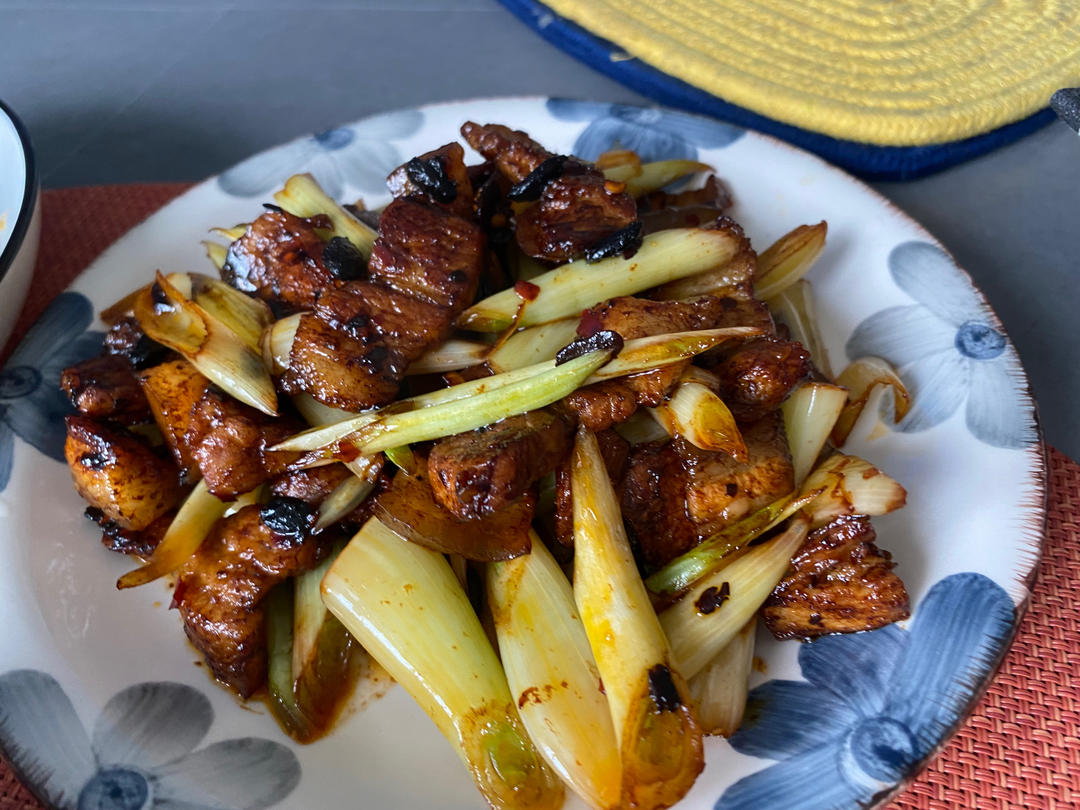 香的要命✌️蒜苗回锅肉