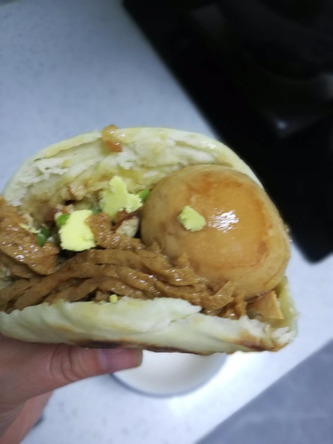 老潼关肉夹馍的馍