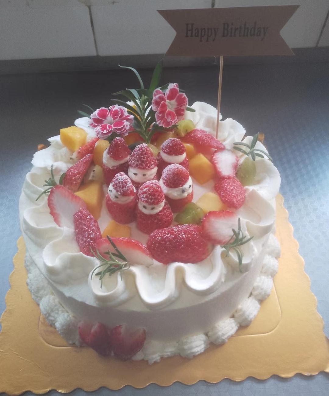 【全网最全合集】搬运🍓漂亮的草莓蛋糕~草莓季装饰灵感图