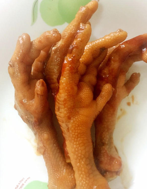 卤鸡脚