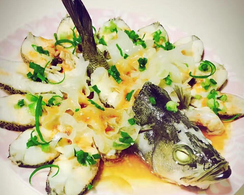 活耳开屏鱼的做法