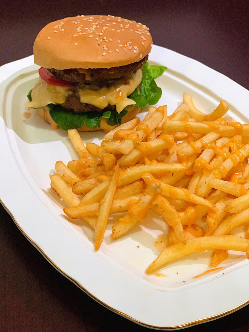 常备餐之好吃多汁的汉堡牛肉饼