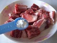 腐乳排骨的做法 步骤2