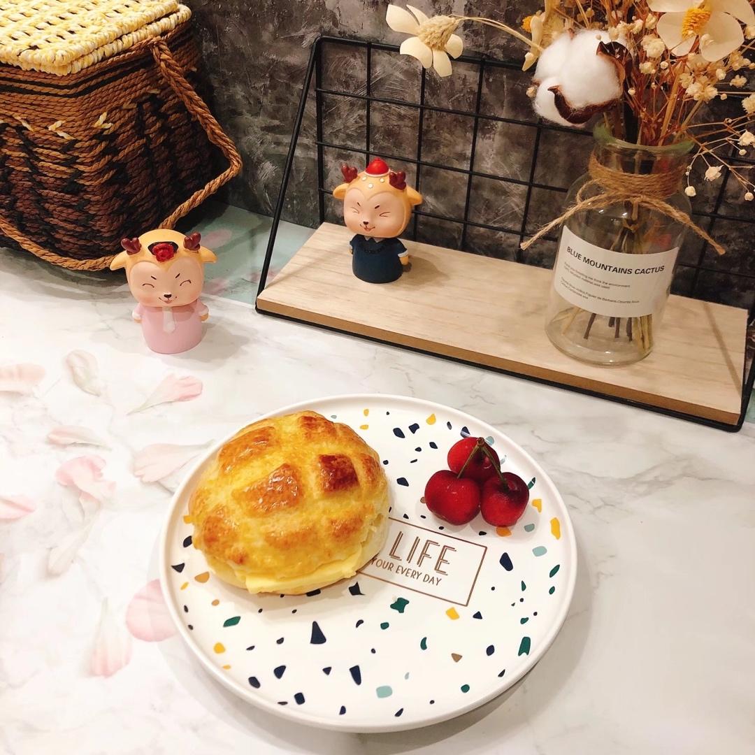 正宗港式下午茶：冰火菠萝油