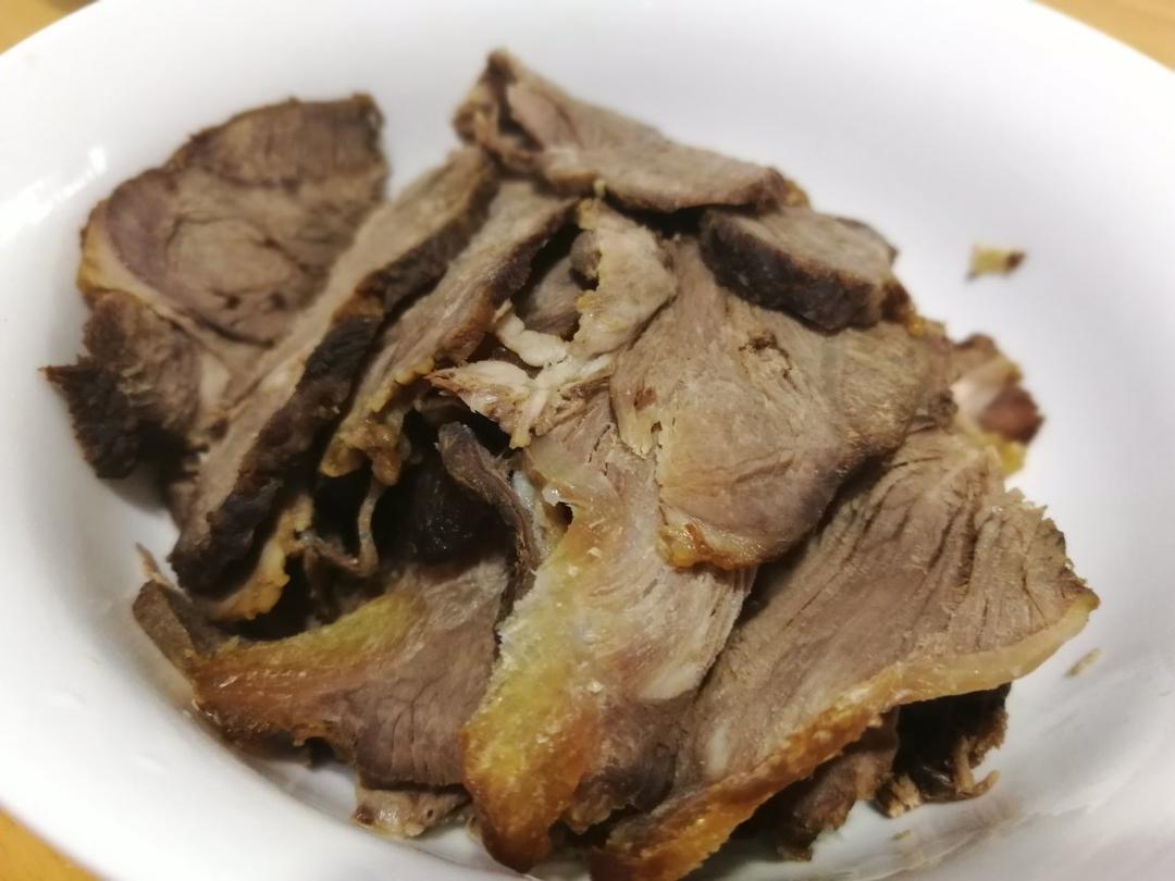 卤牛肉