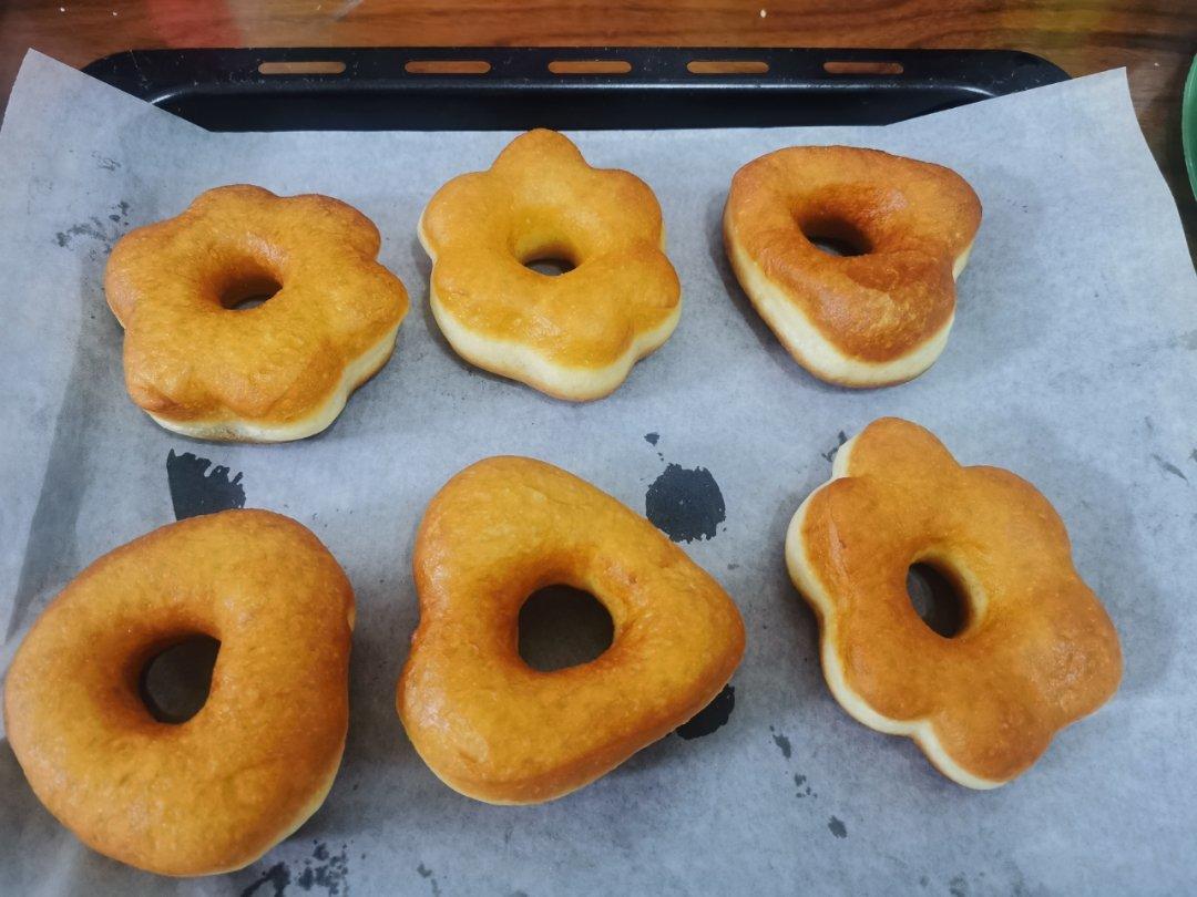 🍩超快手一小时低糖无需烤箱的甜甜圈（详细视频）