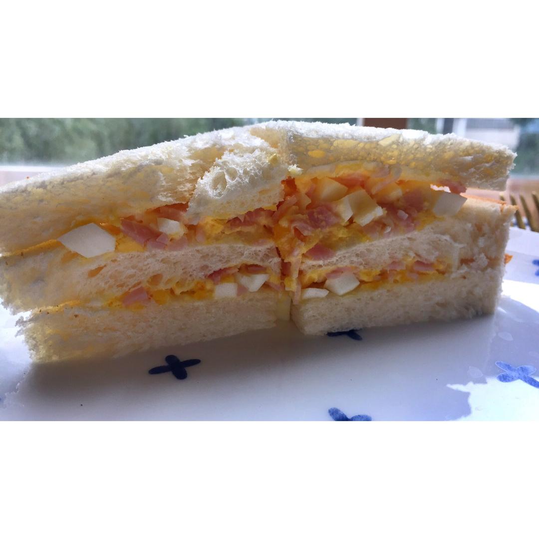《深夜食堂》鸡蛋三明治