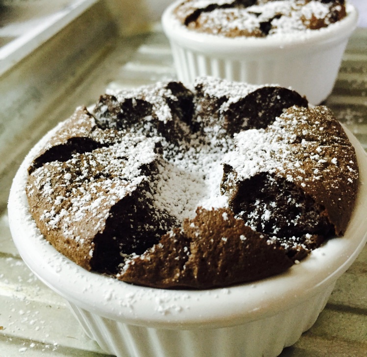 巧克力舒芙蕾（Bitter Chocolate Souffles）