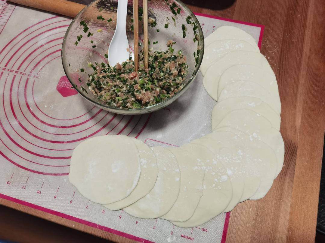 手工揉面三分钟，又韧又薄又好包的饺子皮