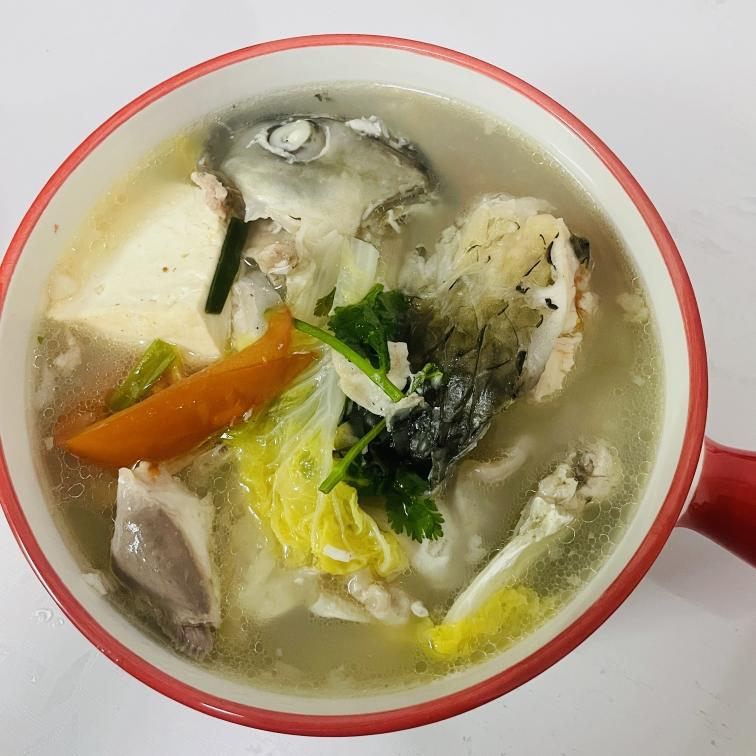鱼头豆腐白菜汤