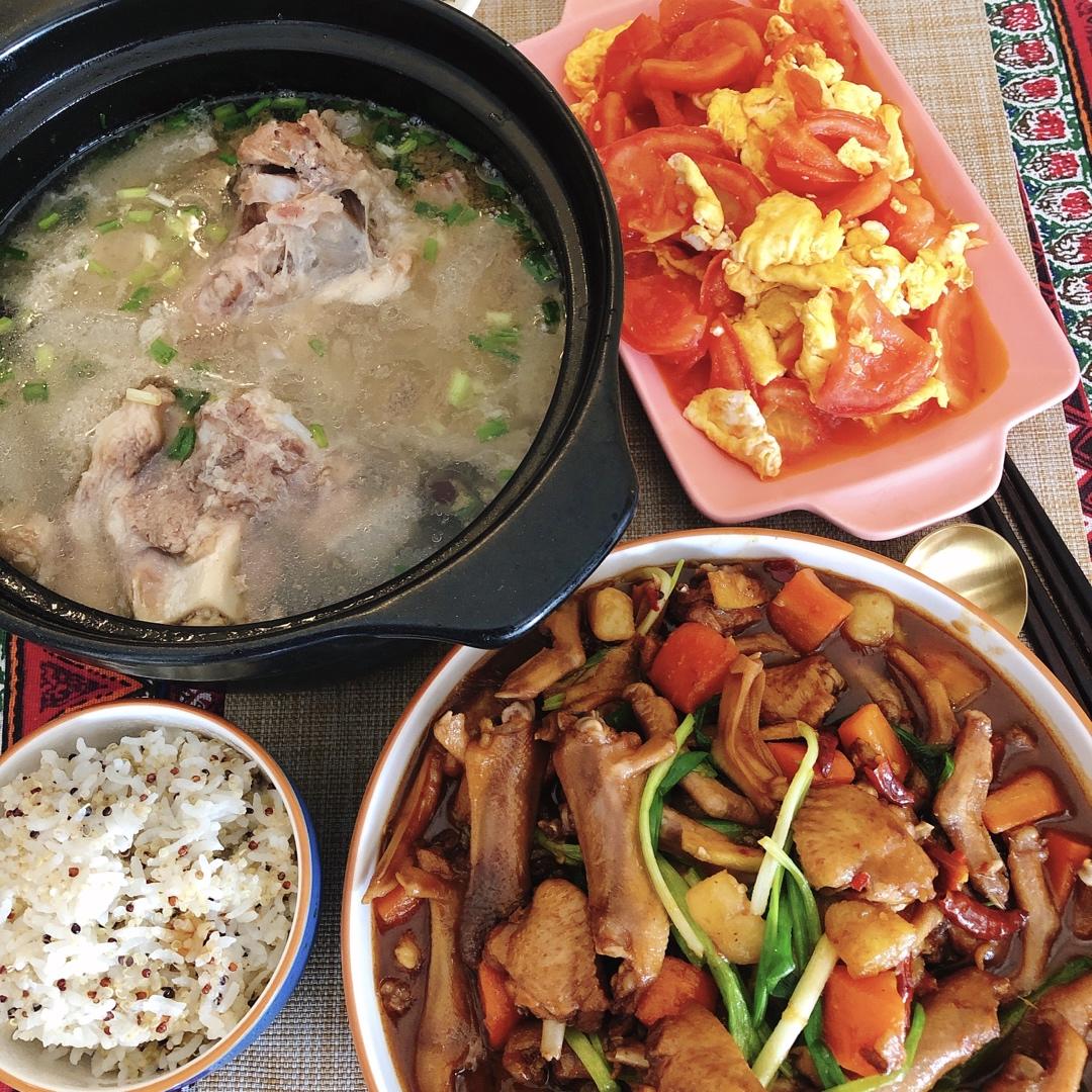 鲜香味浓土豆烧鸡（还是焖鸡？炒鸡？随便啦）