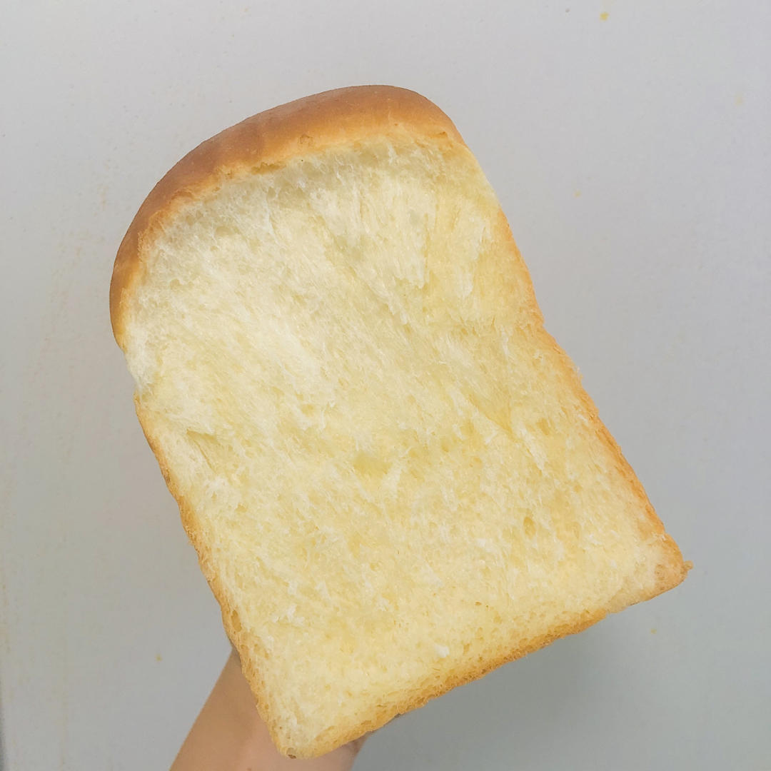 一次发酵，快手柔软Q弹，基础三明治吐司（完美封边）