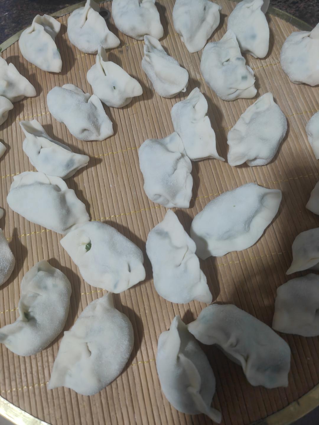 经典的韭菜鸡蛋馅儿饺子 怎么吃都不会腻