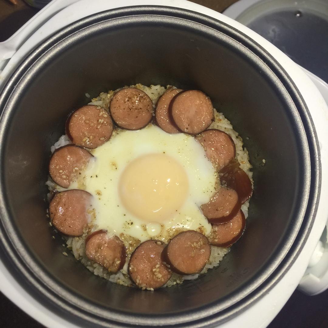 香肠煲仔饭