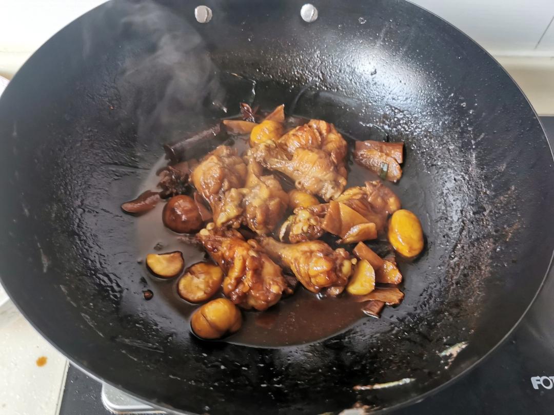 相当费饭的快手菜 —— 红烧啤酒鸡