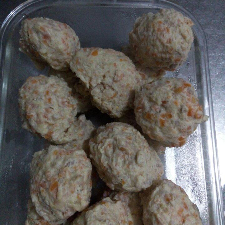煮出来的胡萝卜鸡肉丸-超Q弹