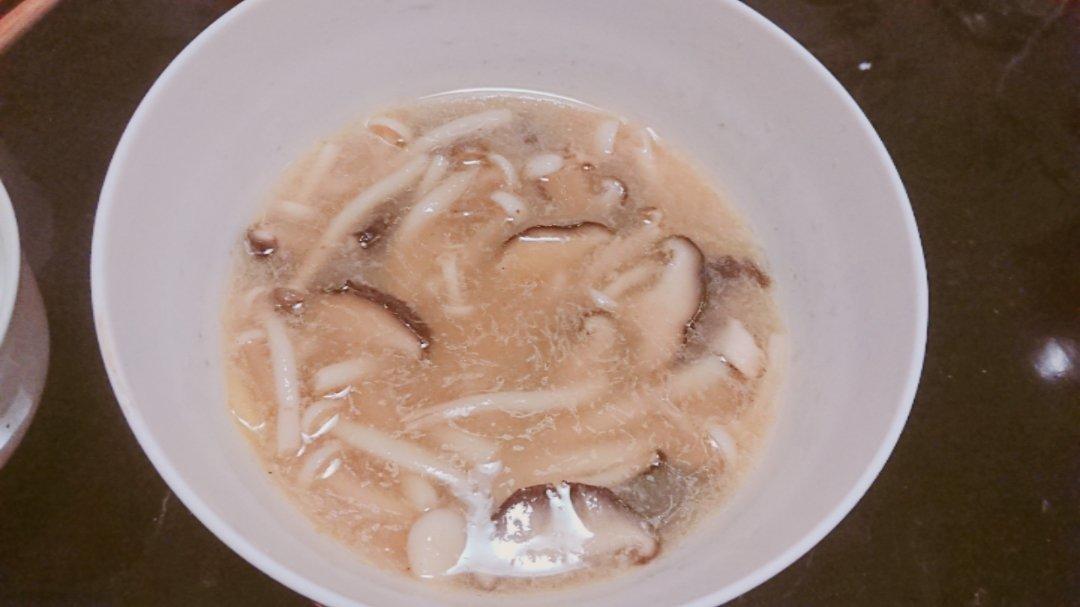 冬日暖汤——菌菇汤