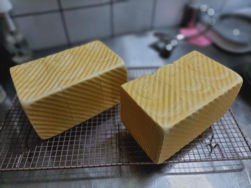 升级版奶香手撕吐司