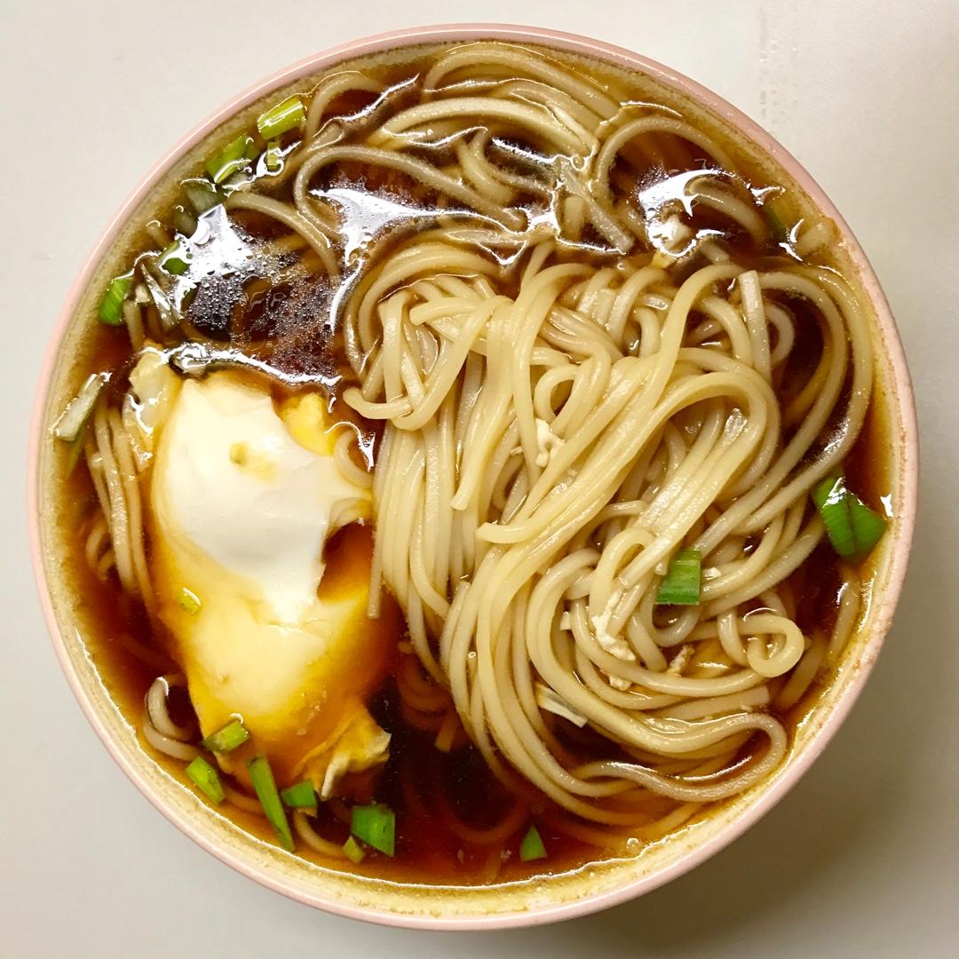 最美不过那碗阳春面