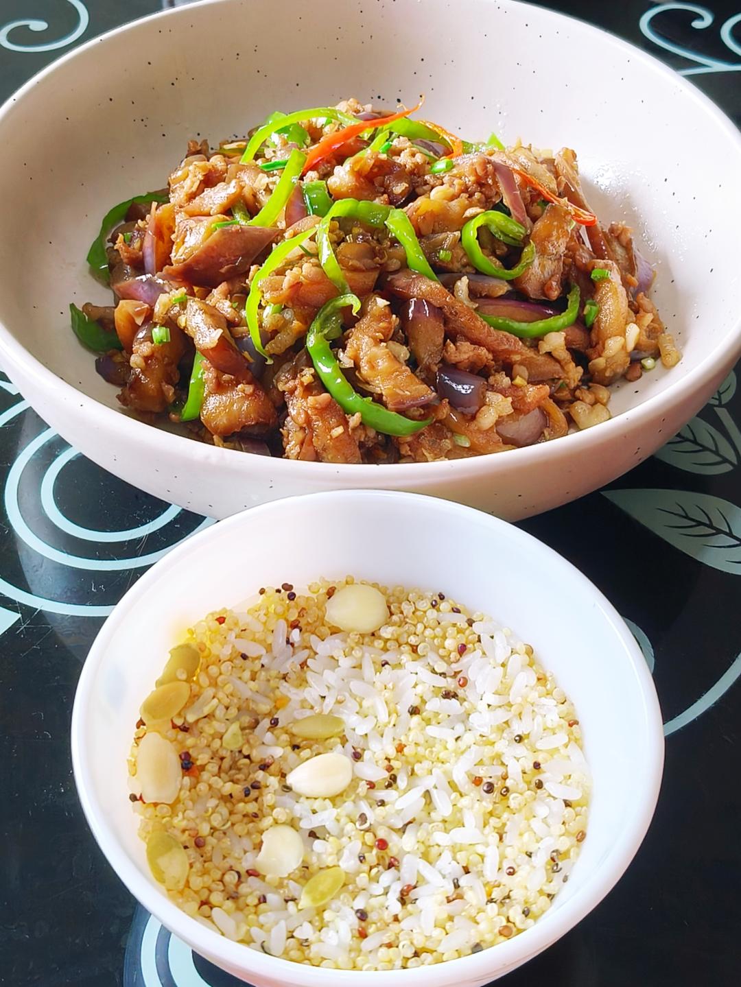 双椒肉末炒茄丝(不放油版)