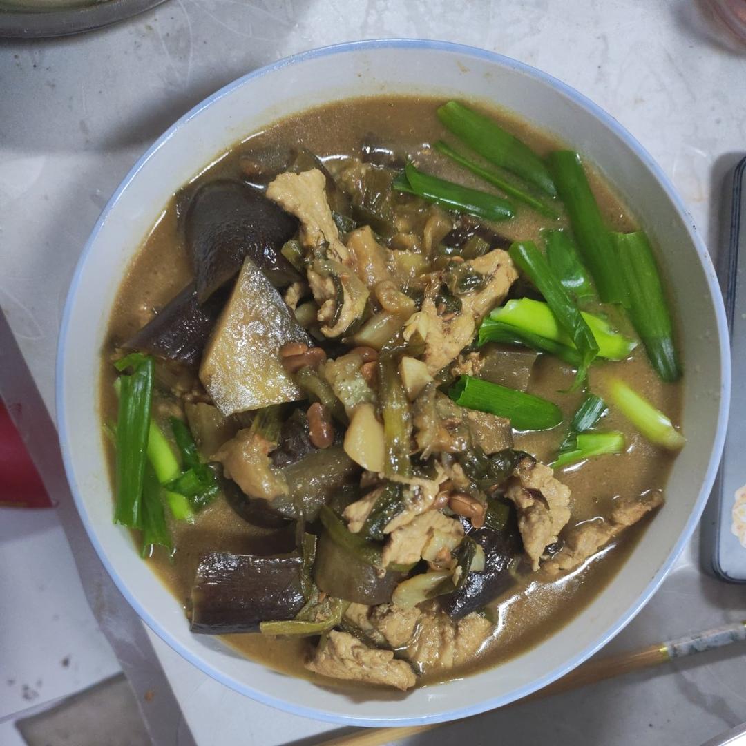 黄豆酱焖茄子