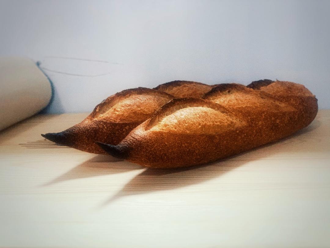 家用烤箱之简单的手揉法棍（全程动态示例）