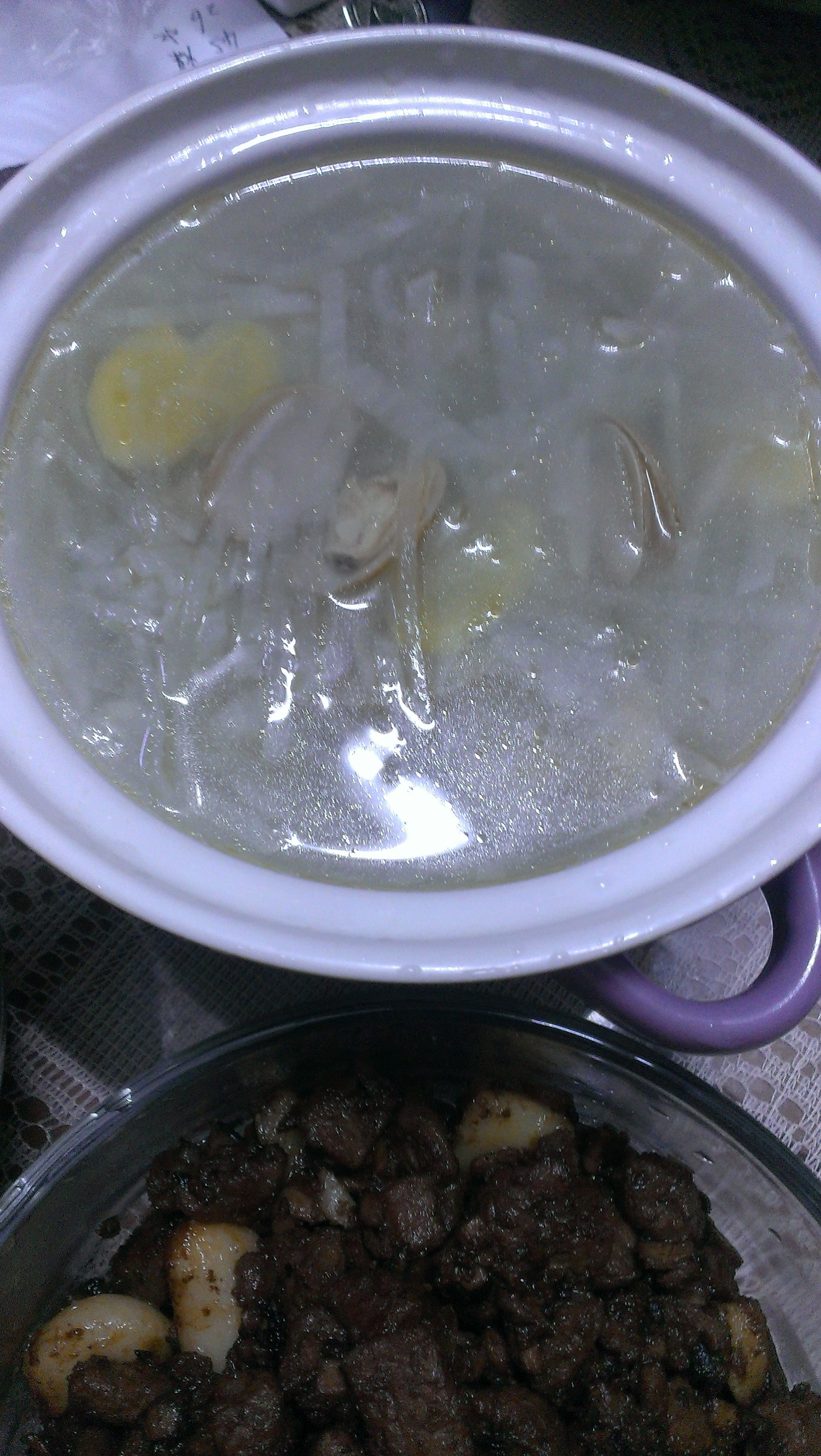 萝卜丝蛤蜊汤