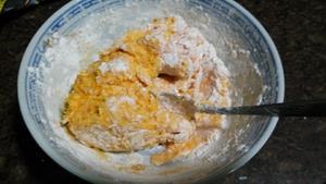 黄金南瓜饼的做法 步骤2