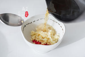 万能凉拌汁—凉拌黄瓜木耳莲藕腐竹的做法 步骤9