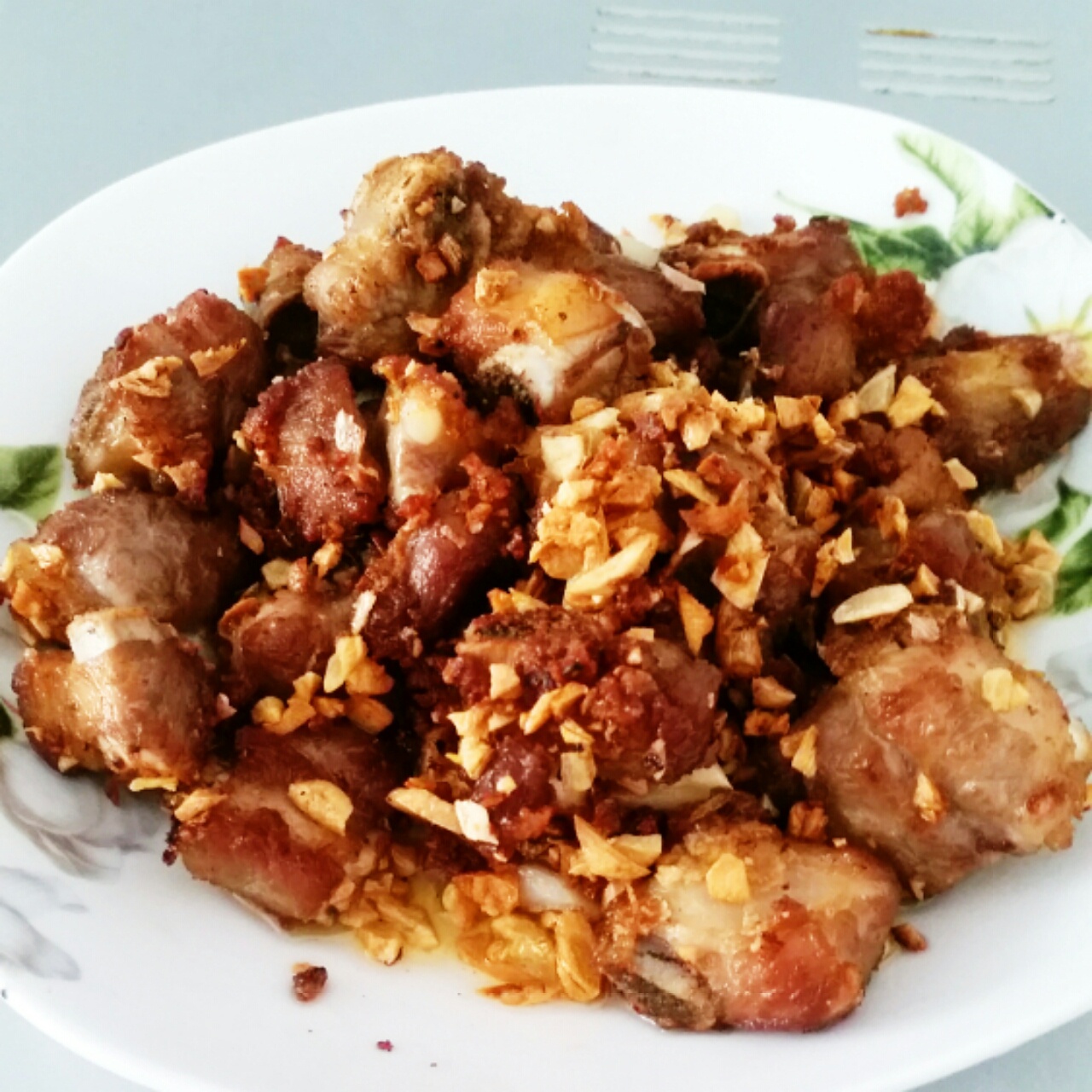 金牌蒜香排骨