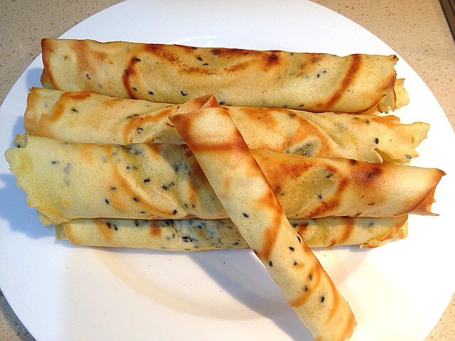 香脆平底锅芝麻蛋卷