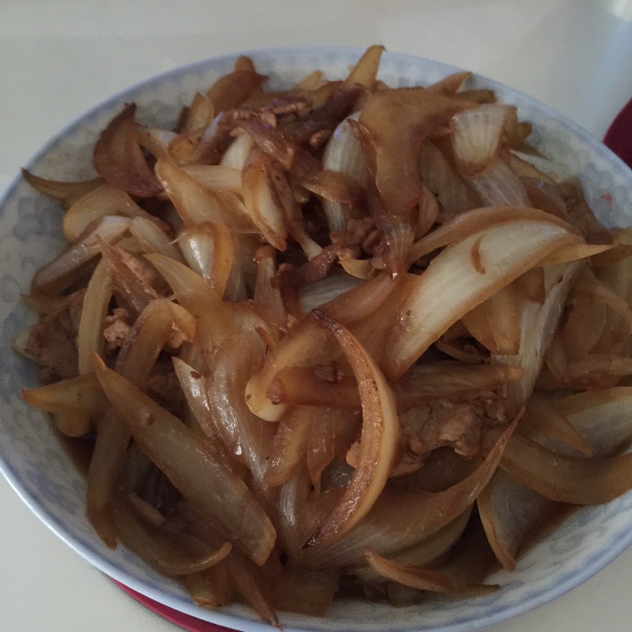 洋葱炒肉