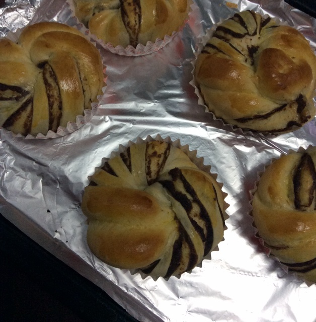 豆沙卷面包