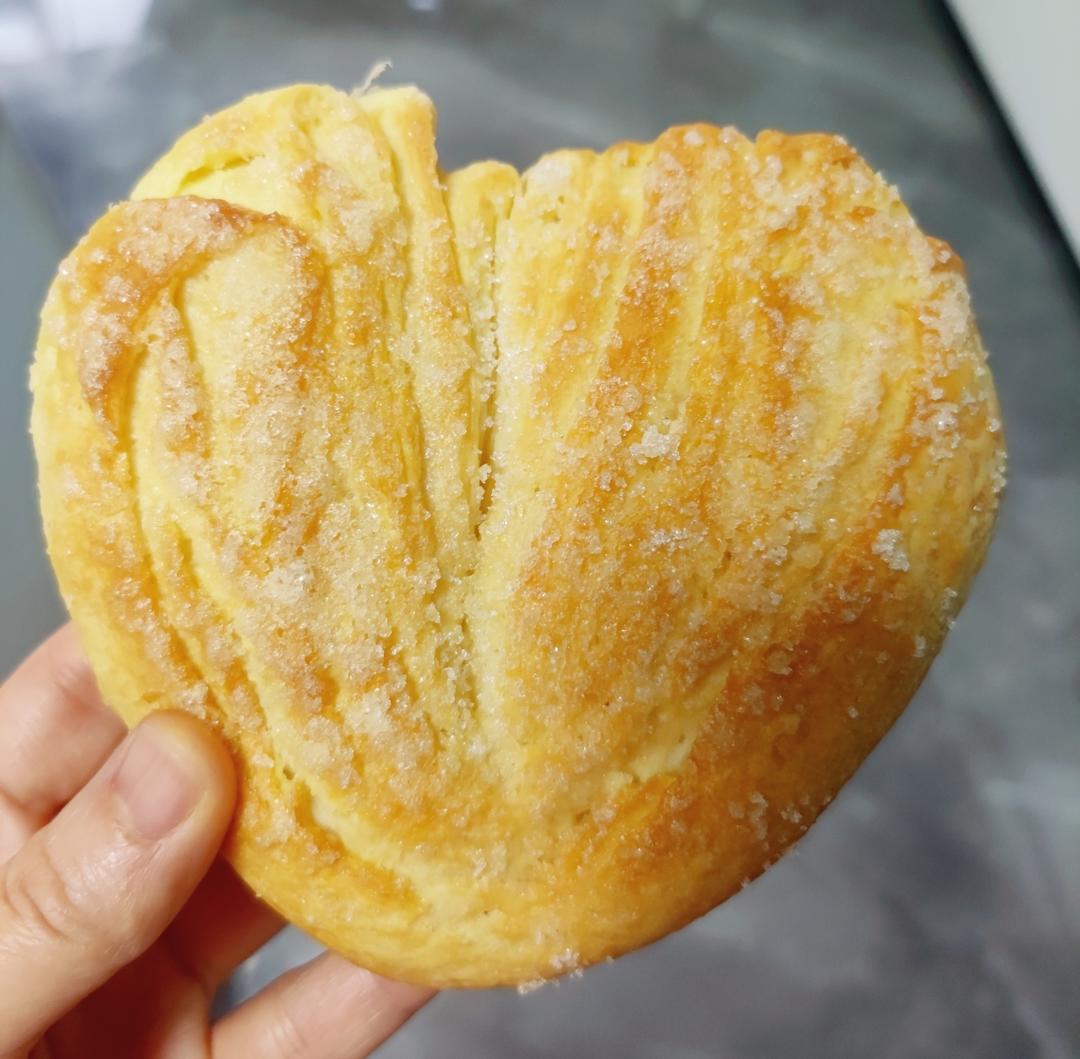跟面包一样好吃的❤️心形❤️糖酥饼！！！！