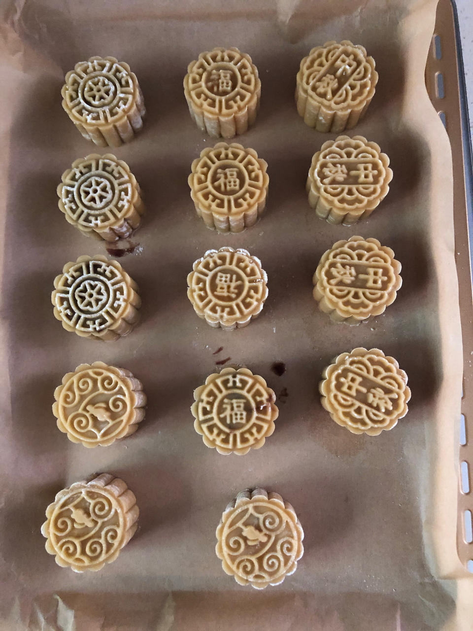 广式莲蓉蛋黄月饼 50克模