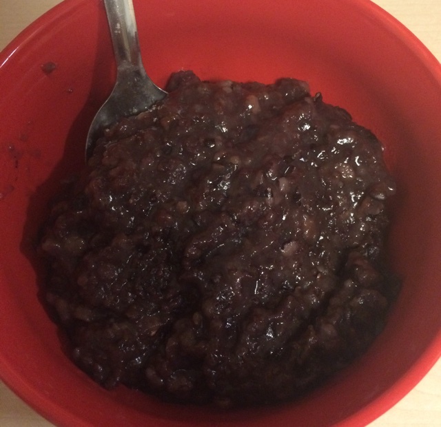 花生红枣黑米粥