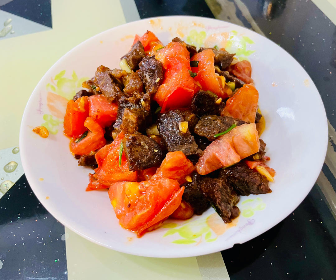 再挑食的孩子都喜欢吃的番茄炒牛肉