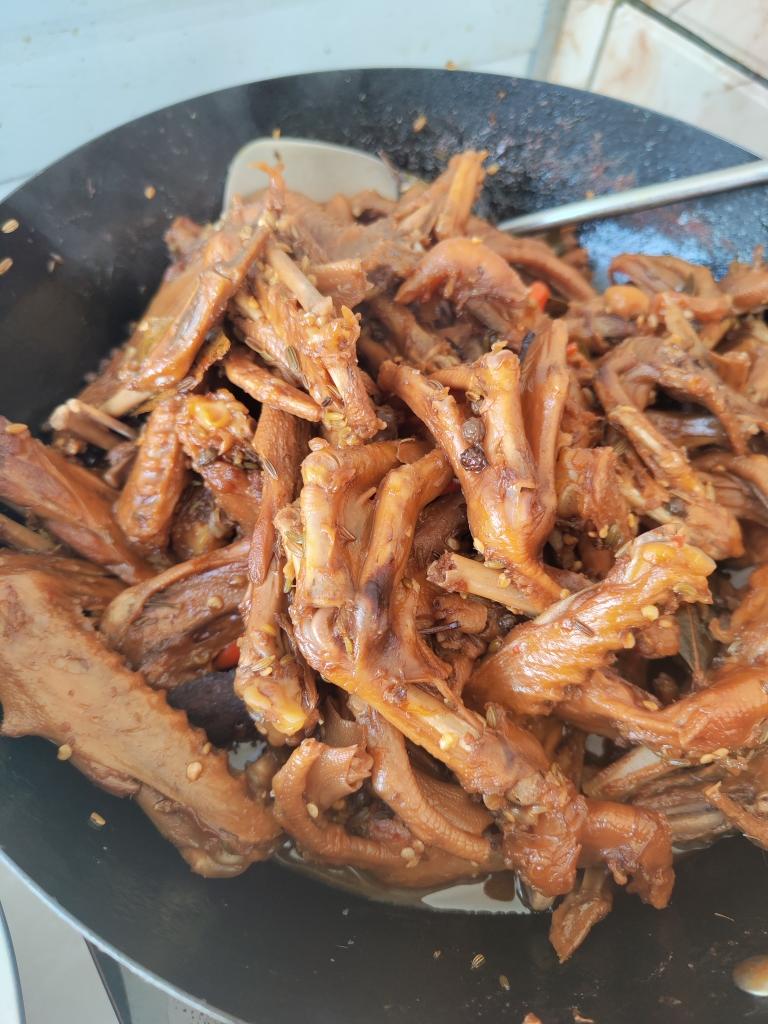 卤鸭脚鸭翅的做法