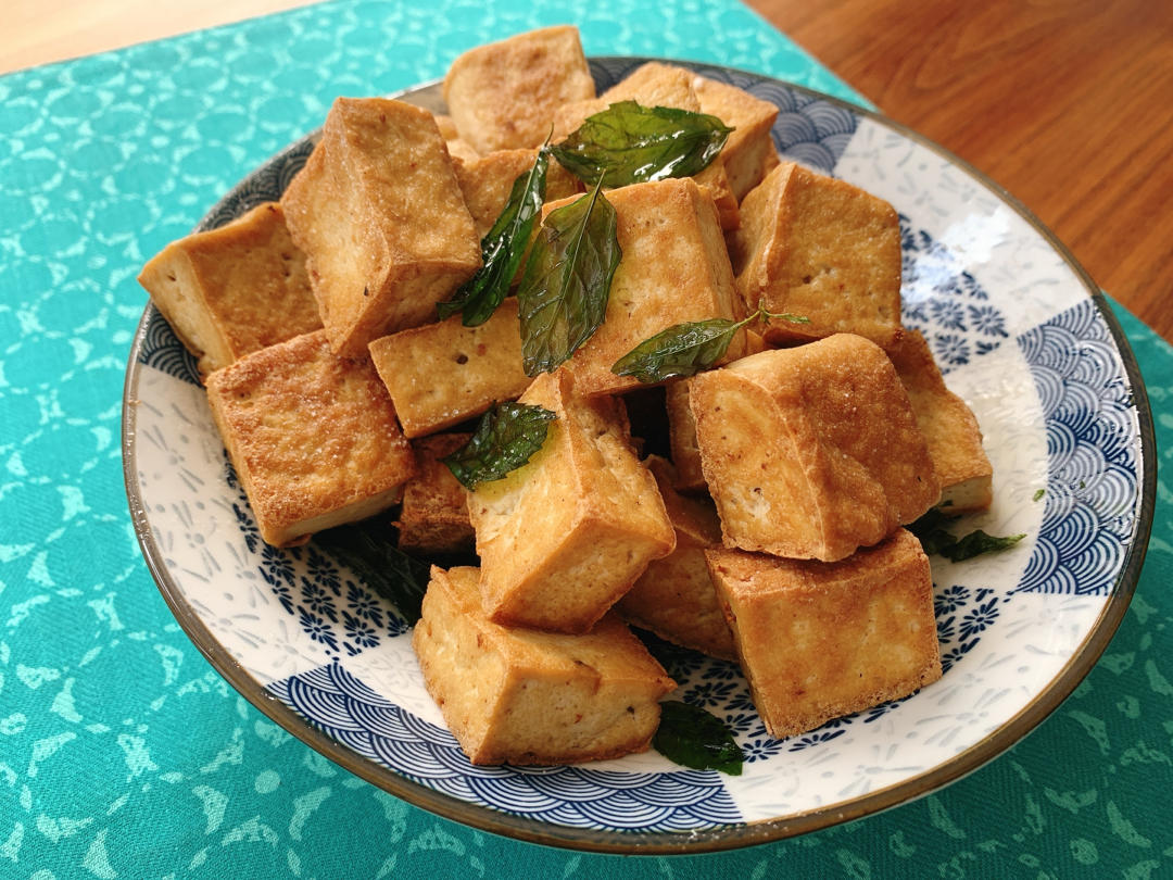 炸薄荷嫩豆腐